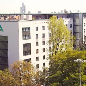 Vandrarhem Koeln-deutz 